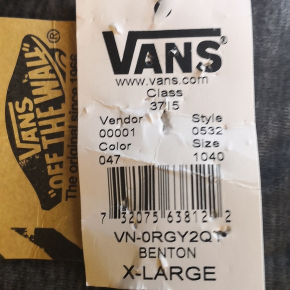 VANS Off the Wall, Size XL, Lightweight Sweater, Heather Black/Gray - Picture 5 of 12